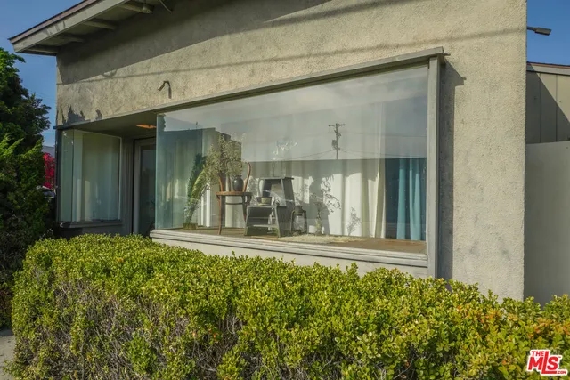 $2,350,000 | 4546 South Centinela Avenue, Los Angeles, CA 90066