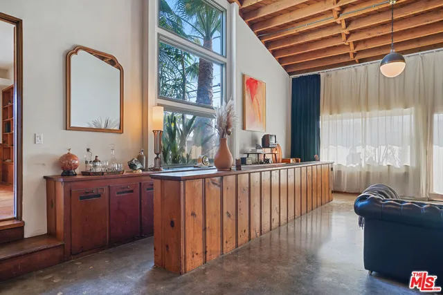 $2,350,000 | 4546 South Centinela Avenue, Los Angeles, CA 90066