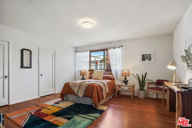 $2,350,000 | 4546 South Centinela Avenue, Los Angeles, CA 90066