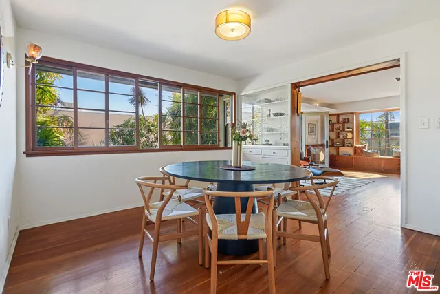 $2,350,000 | 4546 South Centinela Avenue, Los Angeles, CA 90066