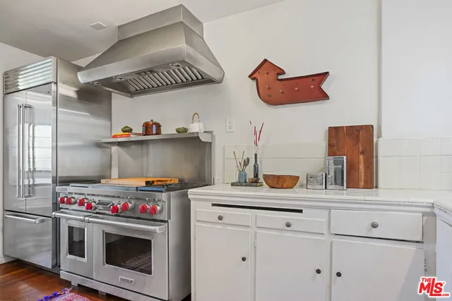 $2,350,000 | 4546 South Centinela Avenue, Los Angeles, CA 90066