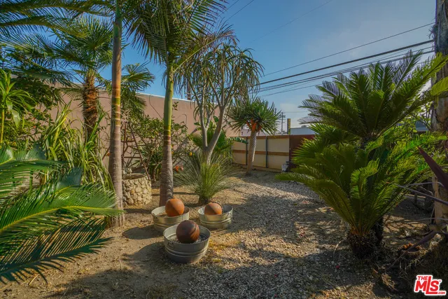 $2,350,000 | 4546 South Centinela Avenue, Los Angeles, CA 90066