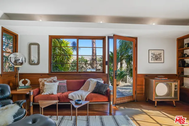 $2,350,000 | 4546 South Centinela Avenue, Los Angeles, CA 90066