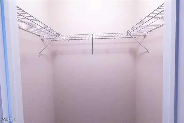 $250,000 | 10749 Crossback Lane, Lehigh Acres, FL 33936