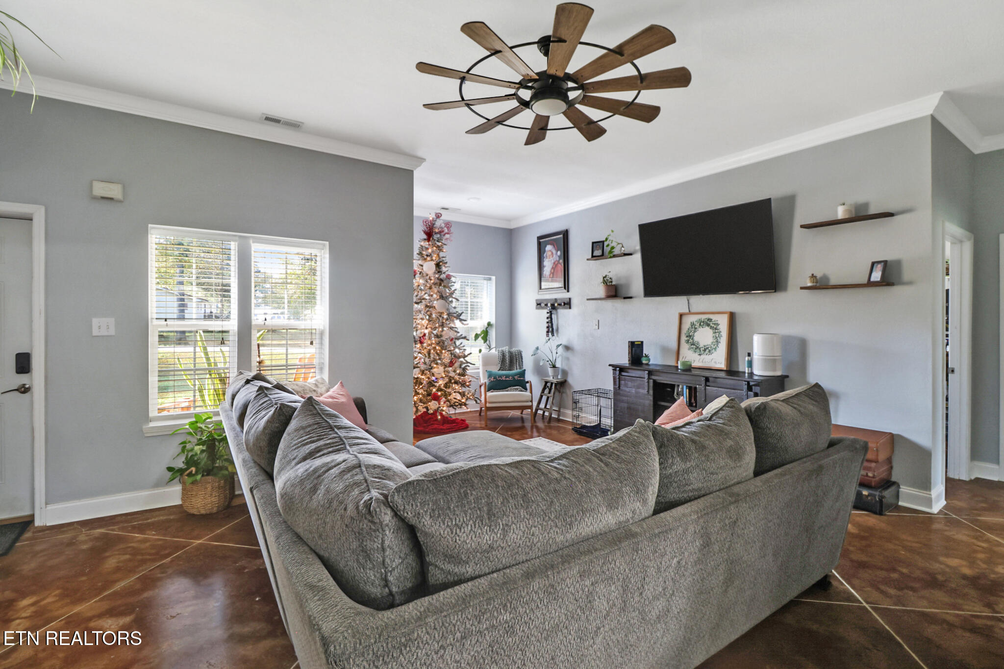 1803 Lawnville Road Kingston, TN 37763 - Photo 6 of 28 if1a4890-if1a4894