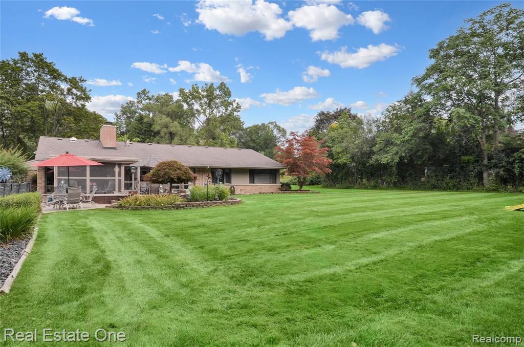 33821 Argonne Road Farmington Hills, MI 48335 - Photo 38 of 39