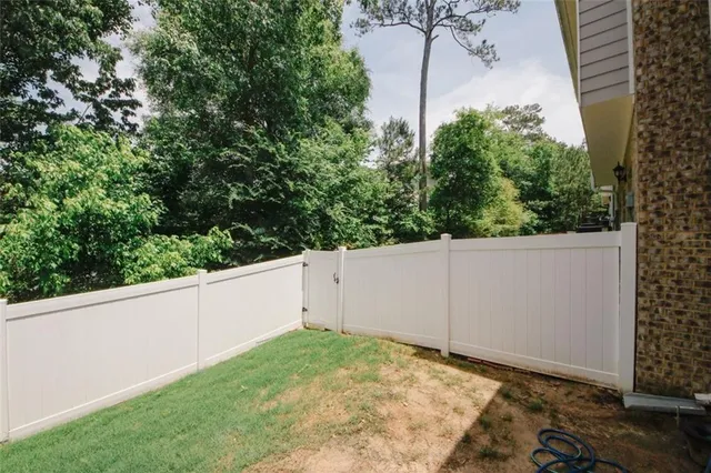 $1,900 | 10162 Benton Woods Drive, Covington, GA 30014