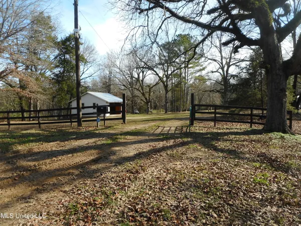 $896,000 | 593 Rocky Hill Road, Pickens, MS 39146