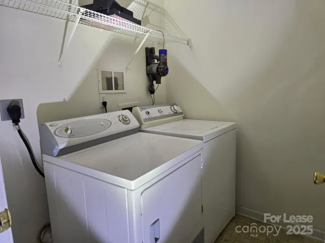 $1,690 | 639 Fawnborough Court, Rock Hill, SC 29732