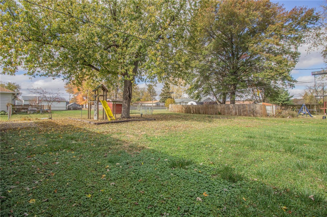 707 Prairie Street Altamont, IL 62411 - Photo 12 of 15