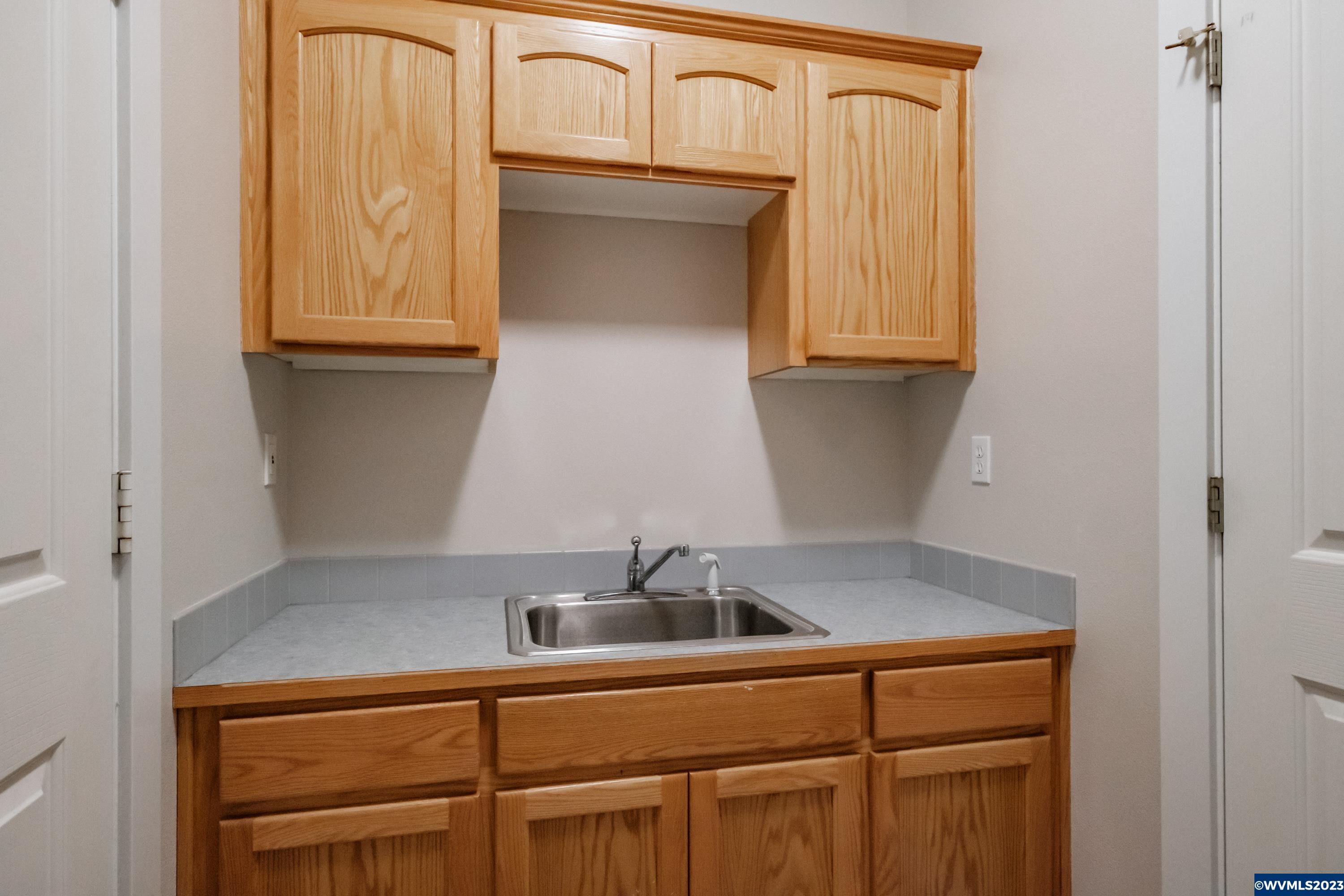 1423 Barnick Road Northeast Keizer, OR 97303 - Photo 17 of 40 Gallery Image 17