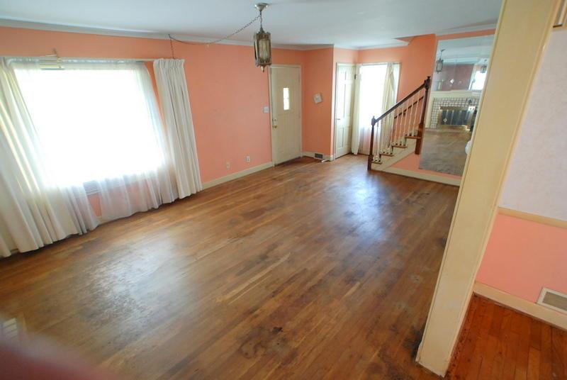 614 Salisbury Road Columbus, OH 43204 - Photo 10 of 24 Gallery Image 10