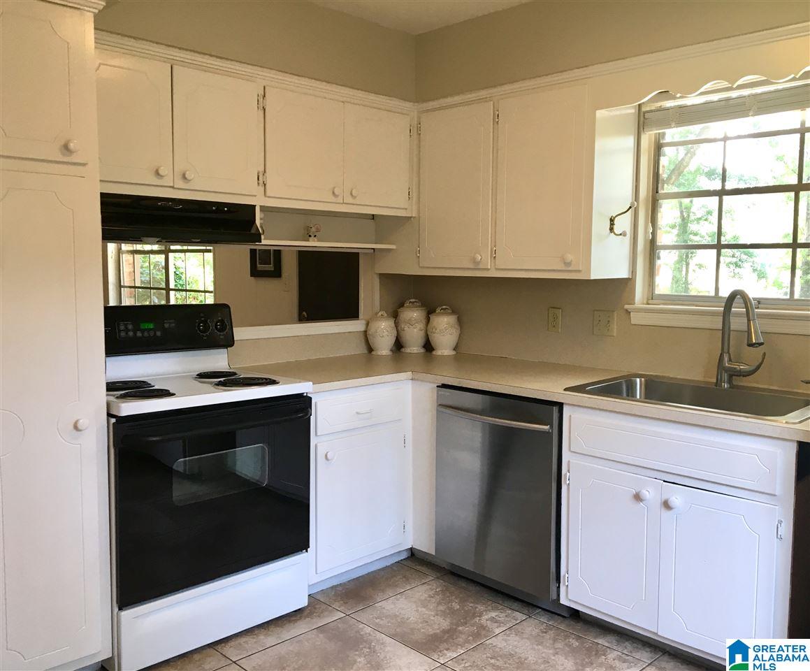 3425 Loch Ridge Drive Birmingham, AL 35216 - Photo 5 of 27