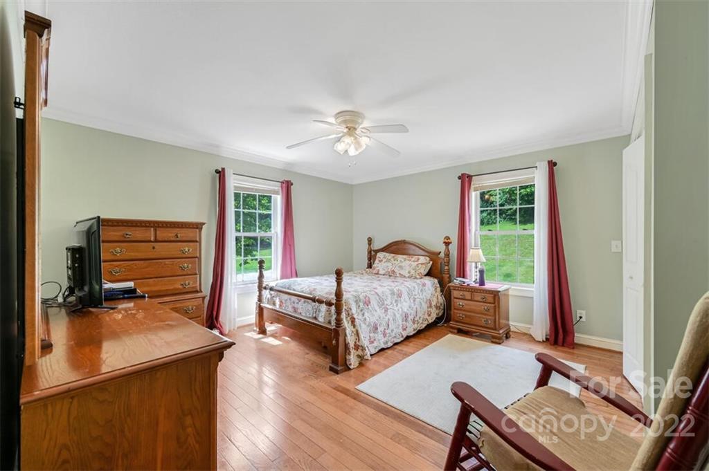 92 Marterdan Ridge Marion, NC 28752 - Photo 13 of 28 Gallery Image 13