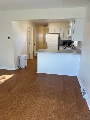 $215,000 | 111 Dupage Street, Shorewood, IL 60404