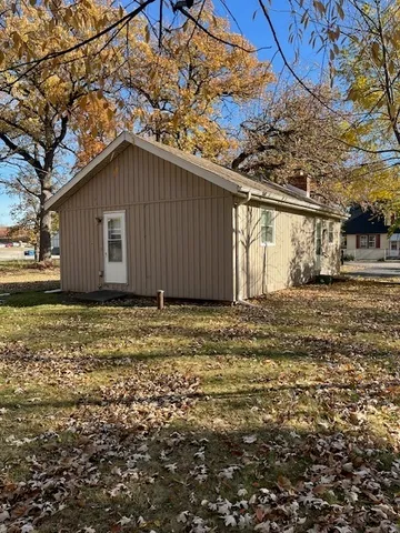 $215,000 | 111 Dupage Street, Shorewood, IL 60404