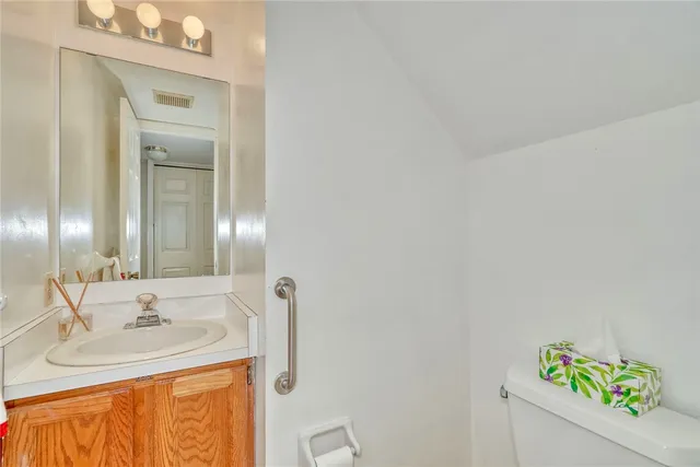 $199,900 | 30 Scottcross Lane, Chili, NY 14623