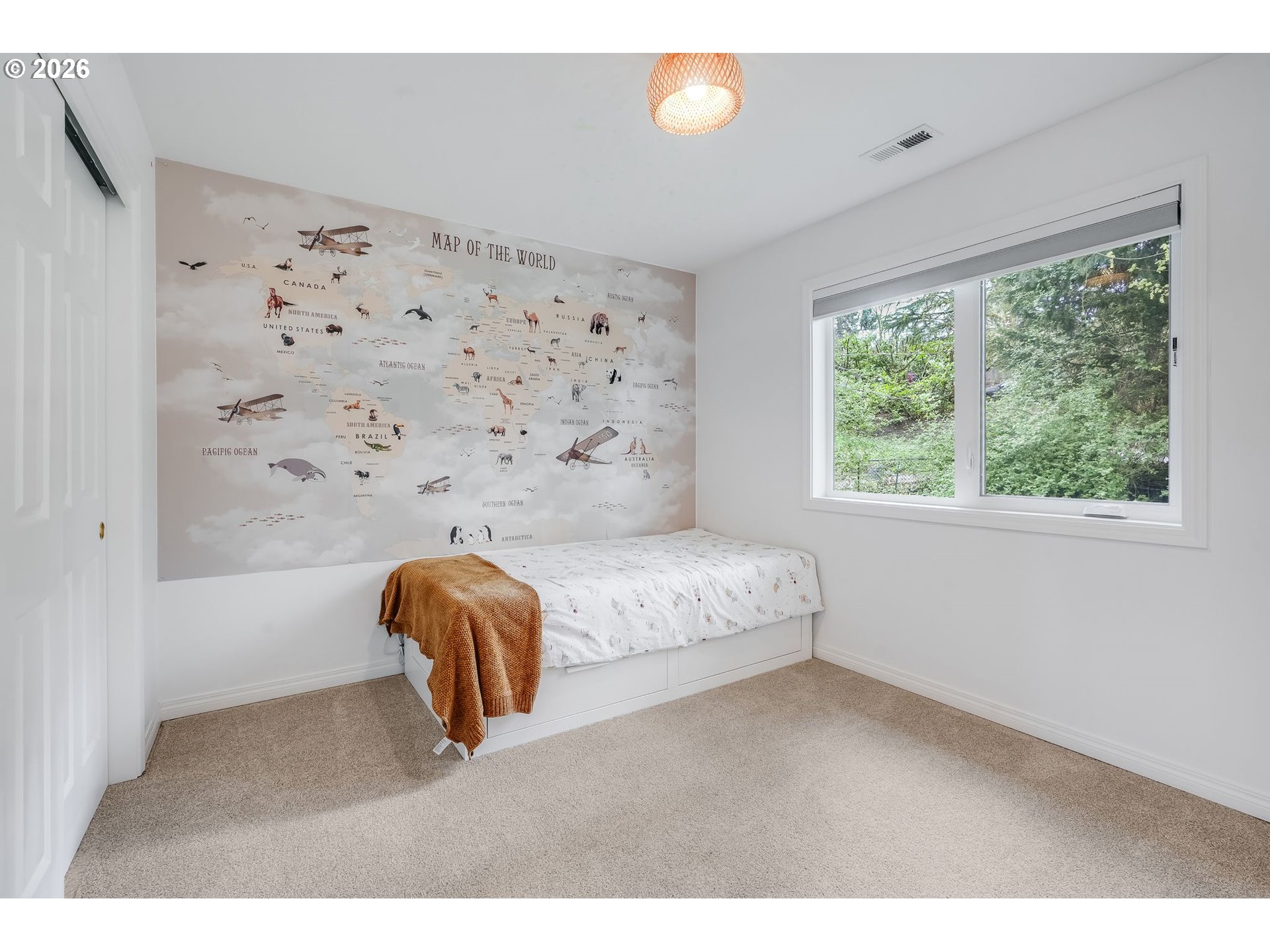 610 Southwest Primrose Street Portland, OR 97219 - Photo 15 of 27