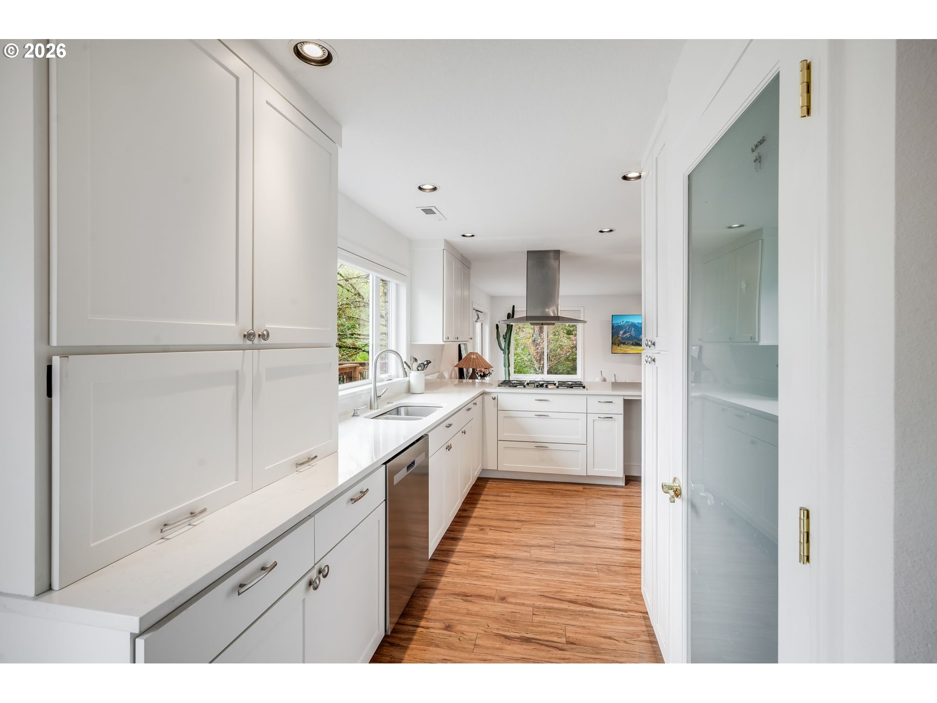 610 Southwest Primrose Street Portland, OR 97219 - Photo 23 of 27