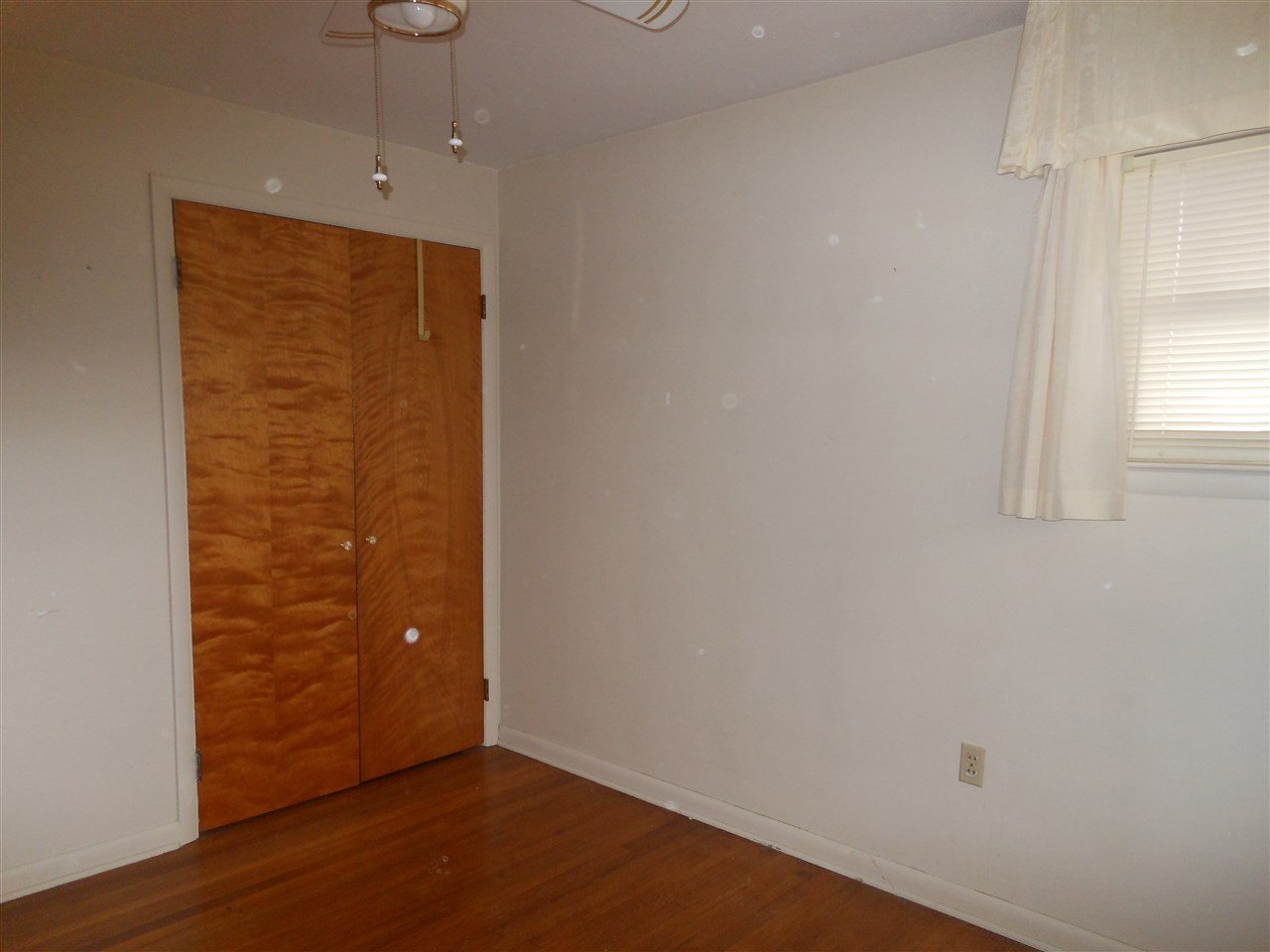 8133 Vassar Road Millington, MI 48746 - Photo 8 of 16 31375905-7.JPG