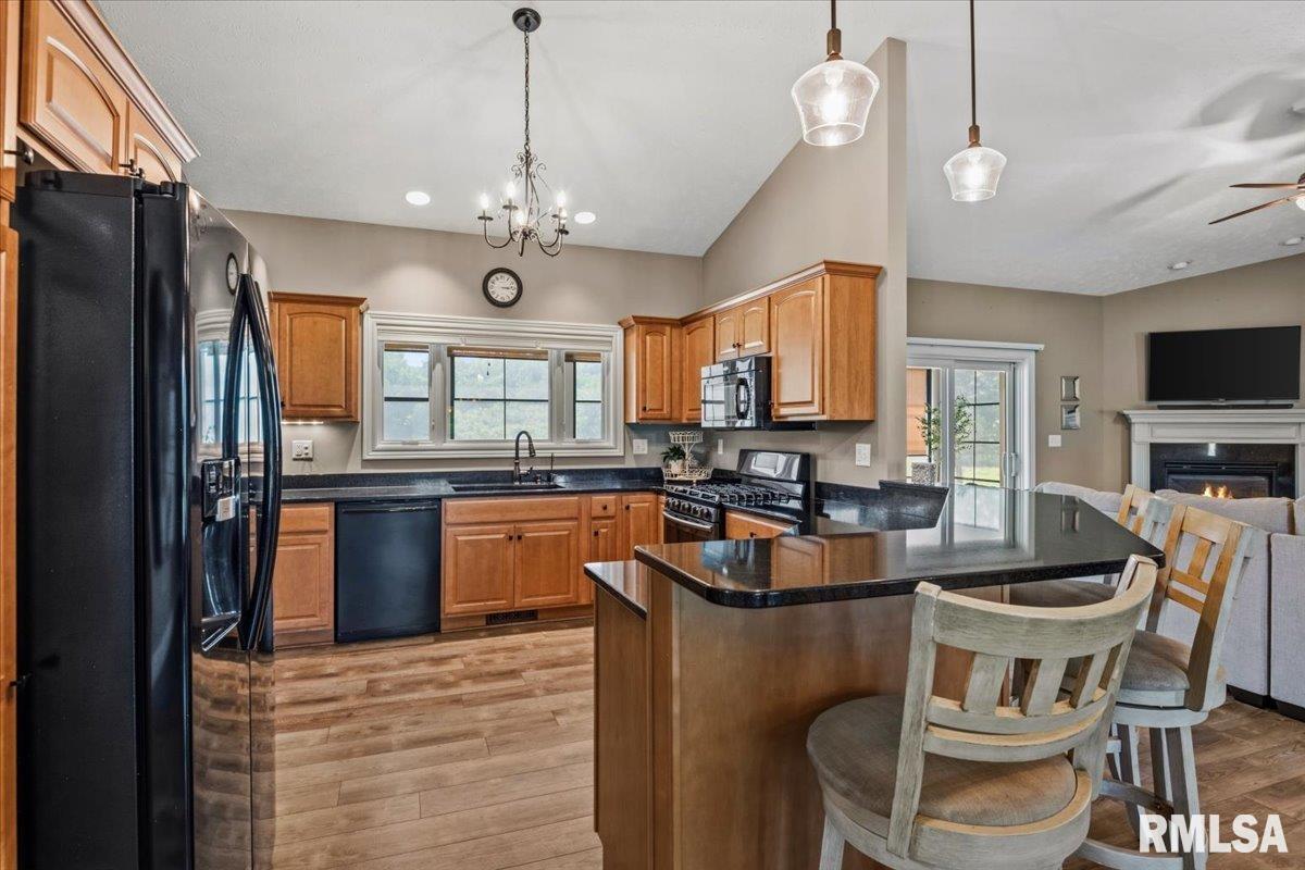 8515 Cardinal Hill Road Rochester, IL 62563 - Photo 8 of 80 Gallery Image 8