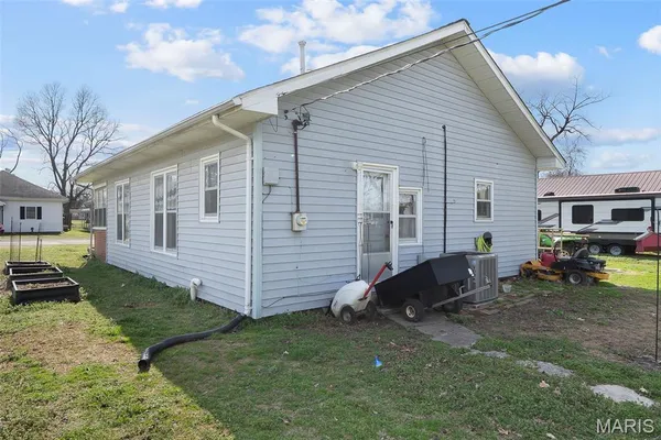 $106,500 | 323 Wright Avenue, Chaffee, MO 63740