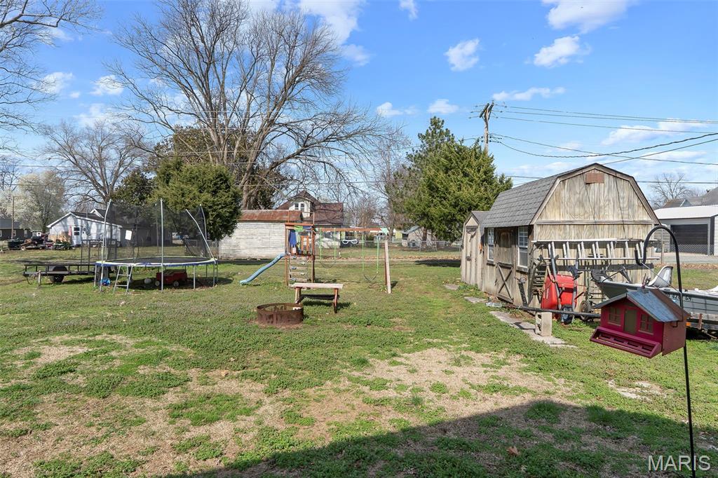 323 Wright Avenue Chaffee, MO 63740 - Photo 6 of 19