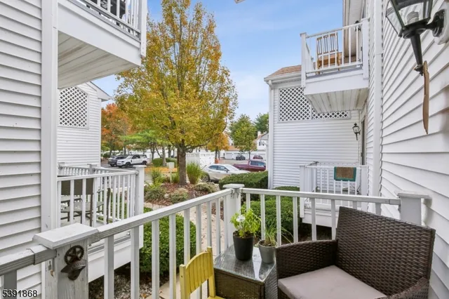 $405,000 | 49 Alexandria Way, Bernards, NJ 07920