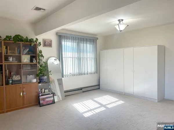 $1,099,000 | 525 Stuyvesant Avenue, Lyndhurst, NJ 07071