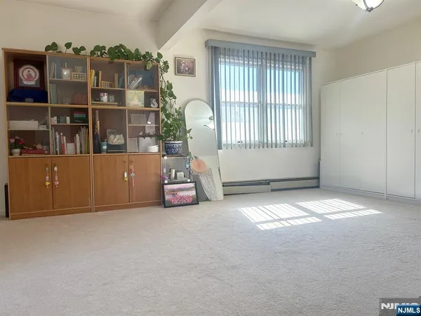 $1,099,000 | 525 Stuyvesant Avenue, Lyndhurst, NJ 07071