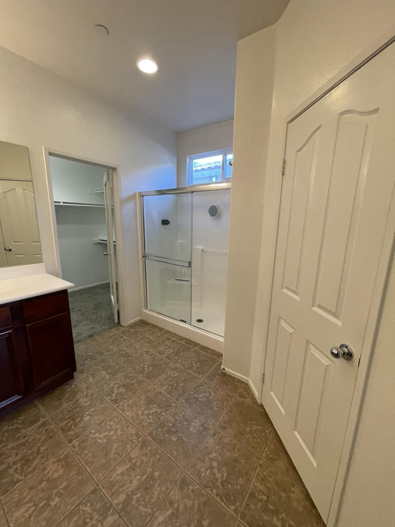 1122 Oro Ridge Palm Springs, CA 92262 - Photo 20 of 33 a view of empty room