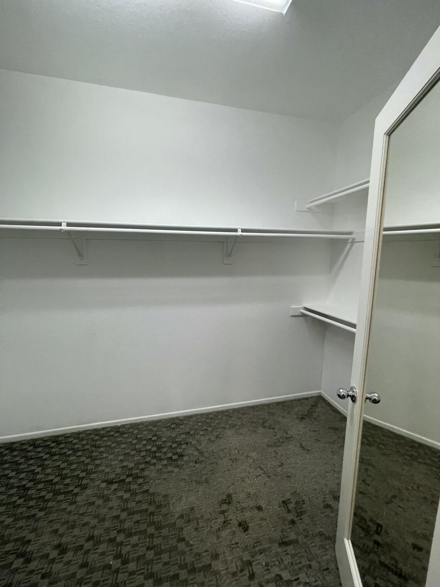 1122 Oro Ridge Palm Springs, CA 92262 - Photo 21 of 33