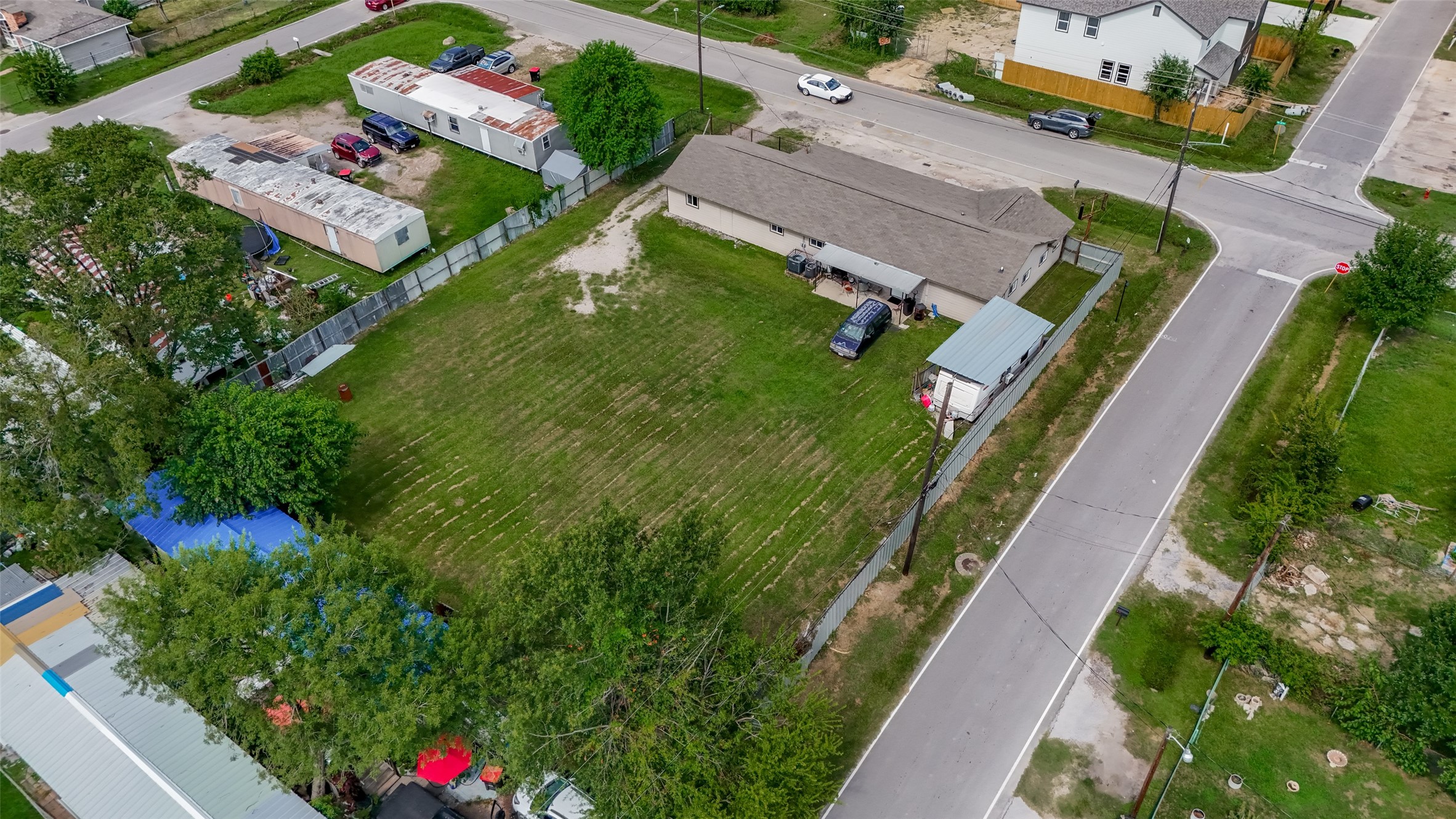 816 Barbara Mae Street Houston, TX 77015 - Photo 16 of 18 an aerial view of a house