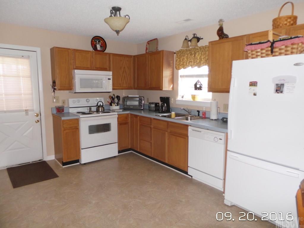 1984 Yoder Farm Road Hickory, NC 28602 - Photo 20 of 25 Gallery Image 20