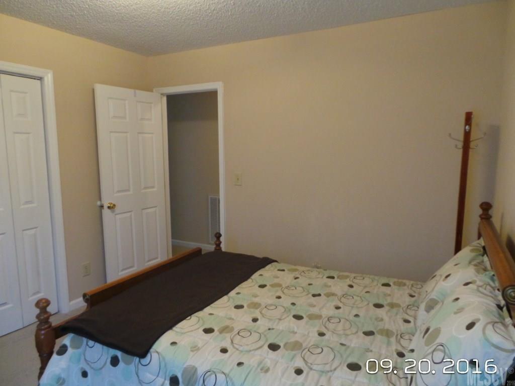 1984 Yoder Farm Road Hickory, NC 28602 - Photo 3 of 25 Gallery Image 3