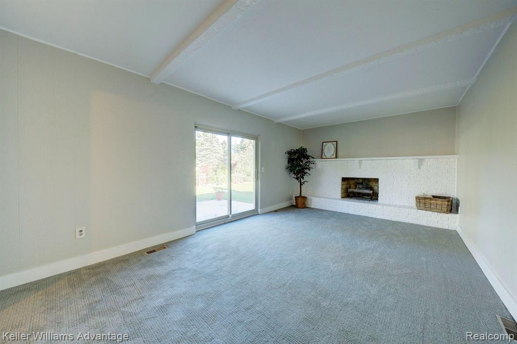 22364 Mill Road Novi, MI 48375 - Photo 12 of 61