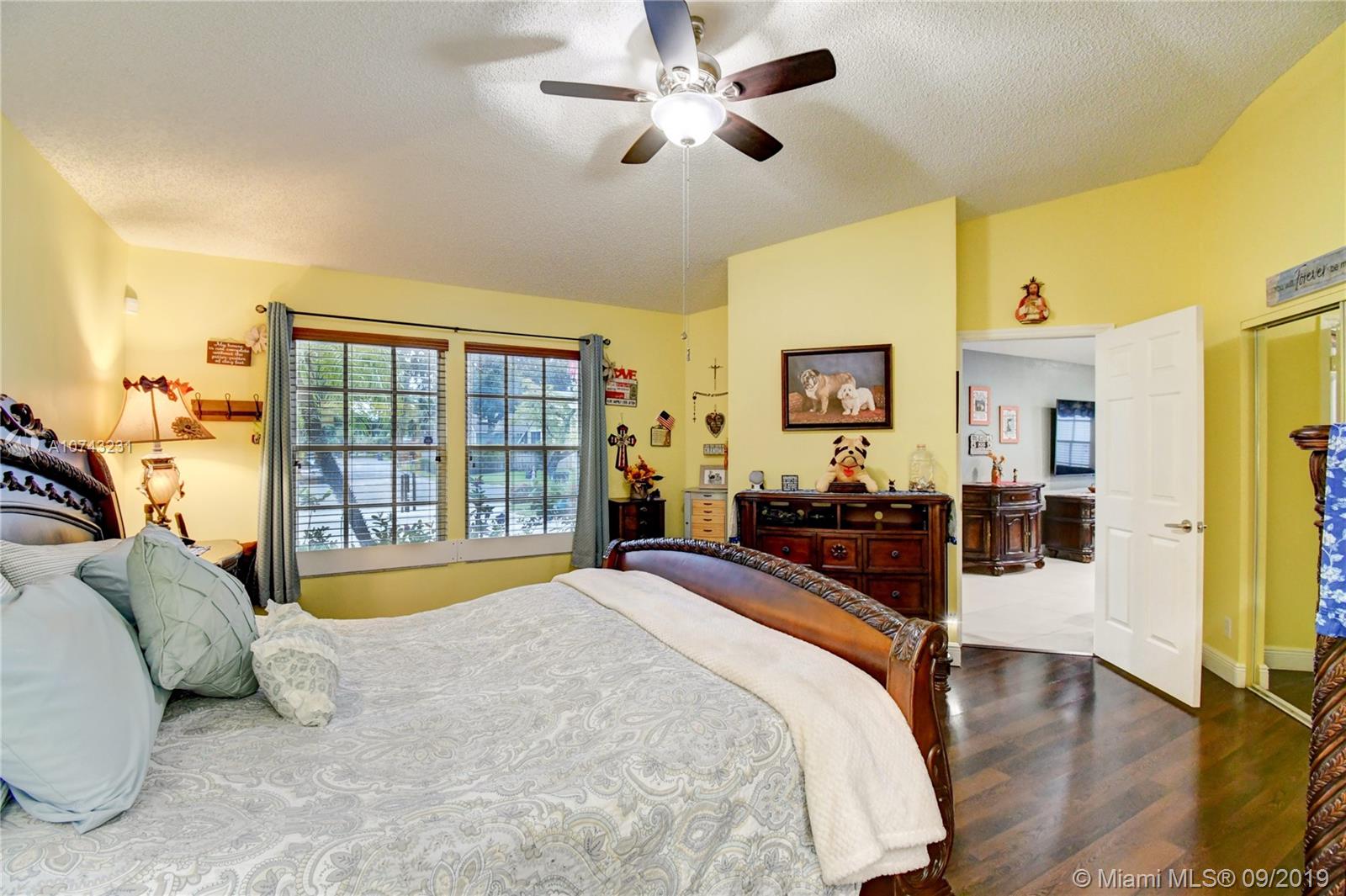 1033 Aviary Road Wellington, FL 33414 - Photo 16 of 36