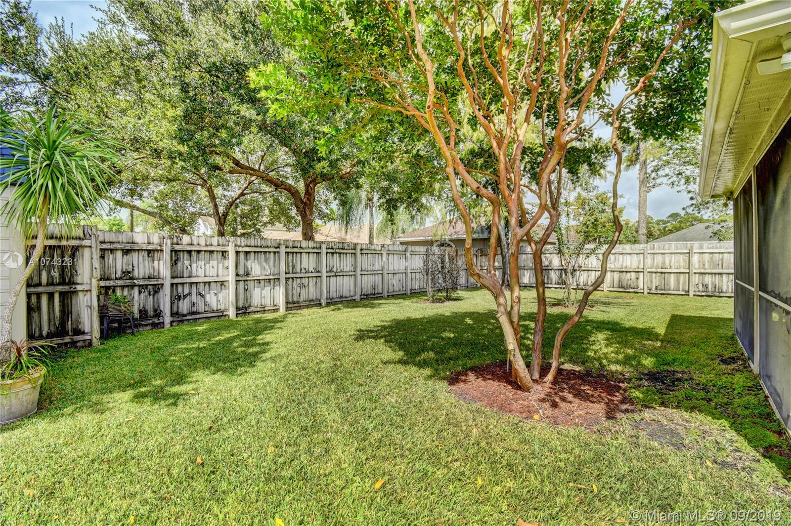 1033 Aviary Road Wellington, FL 33414 - Photo 34 of 36