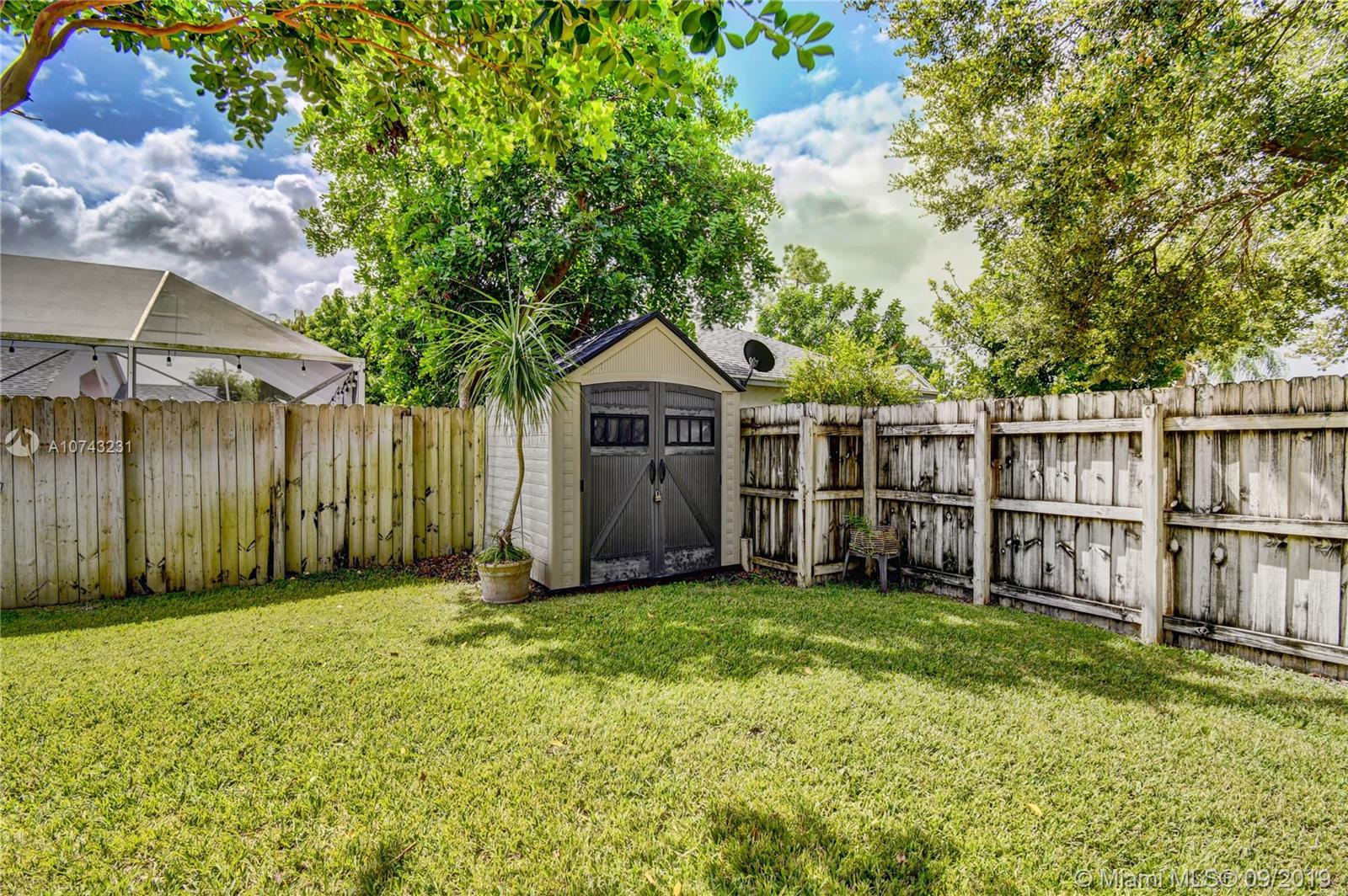 1033 Aviary Road Wellington, FL 33414 - Photo 35 of 36