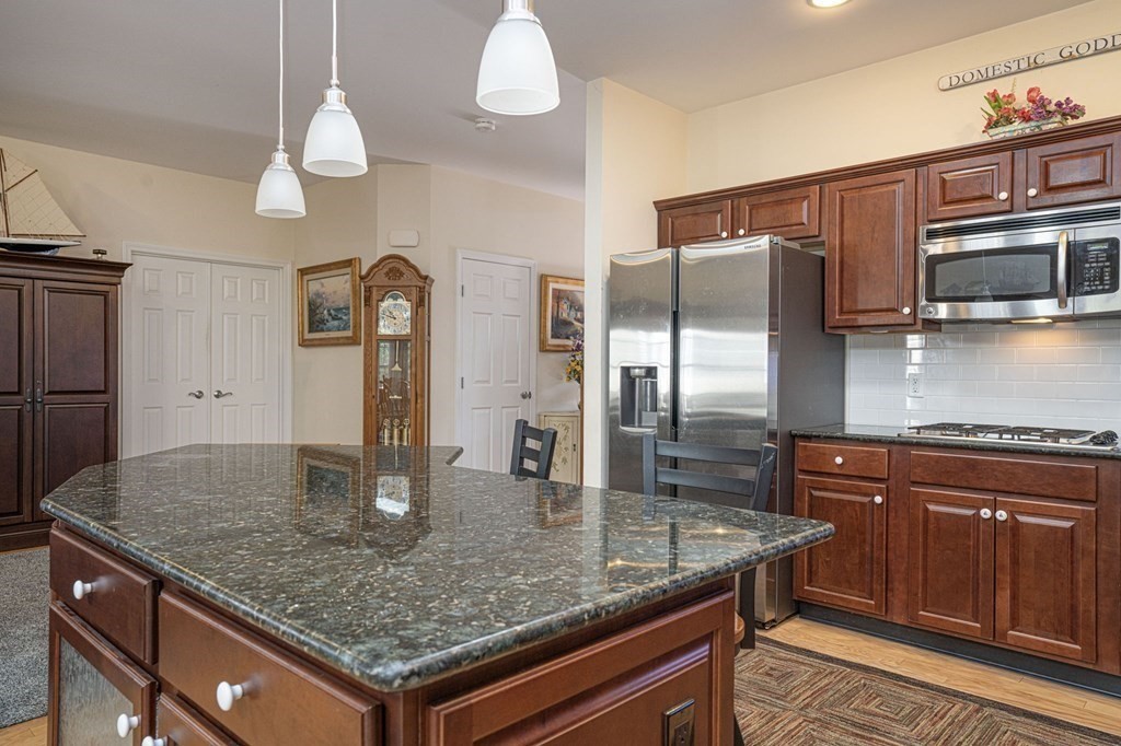 48 Old Field Road, Unit 48 Plymouth, MA 02360 - Photo 18 of 35 Gallery Image 18