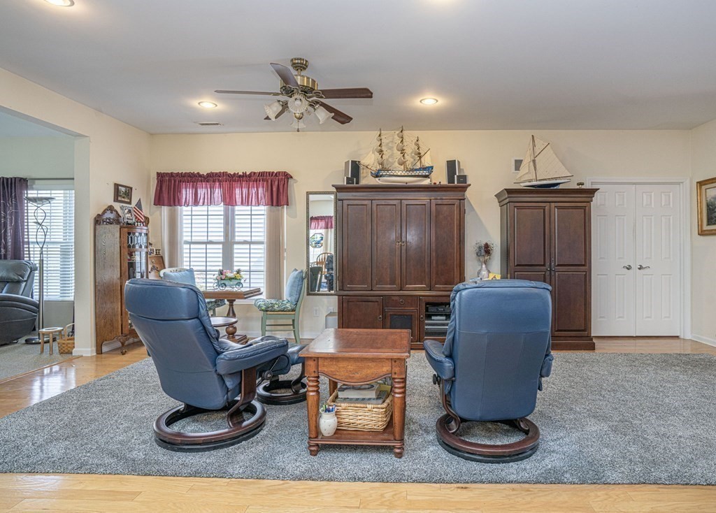 48 Old Field Road, Unit 48 Plymouth, MA 02360 - Photo 23 of 35 Gallery Image 23