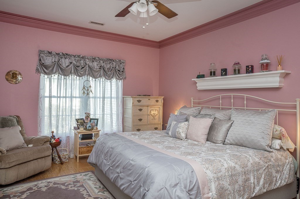 48 Old Field Road, Unit 48 Plymouth, MA 02360 - Photo 6 of 35 Gallery Image 6