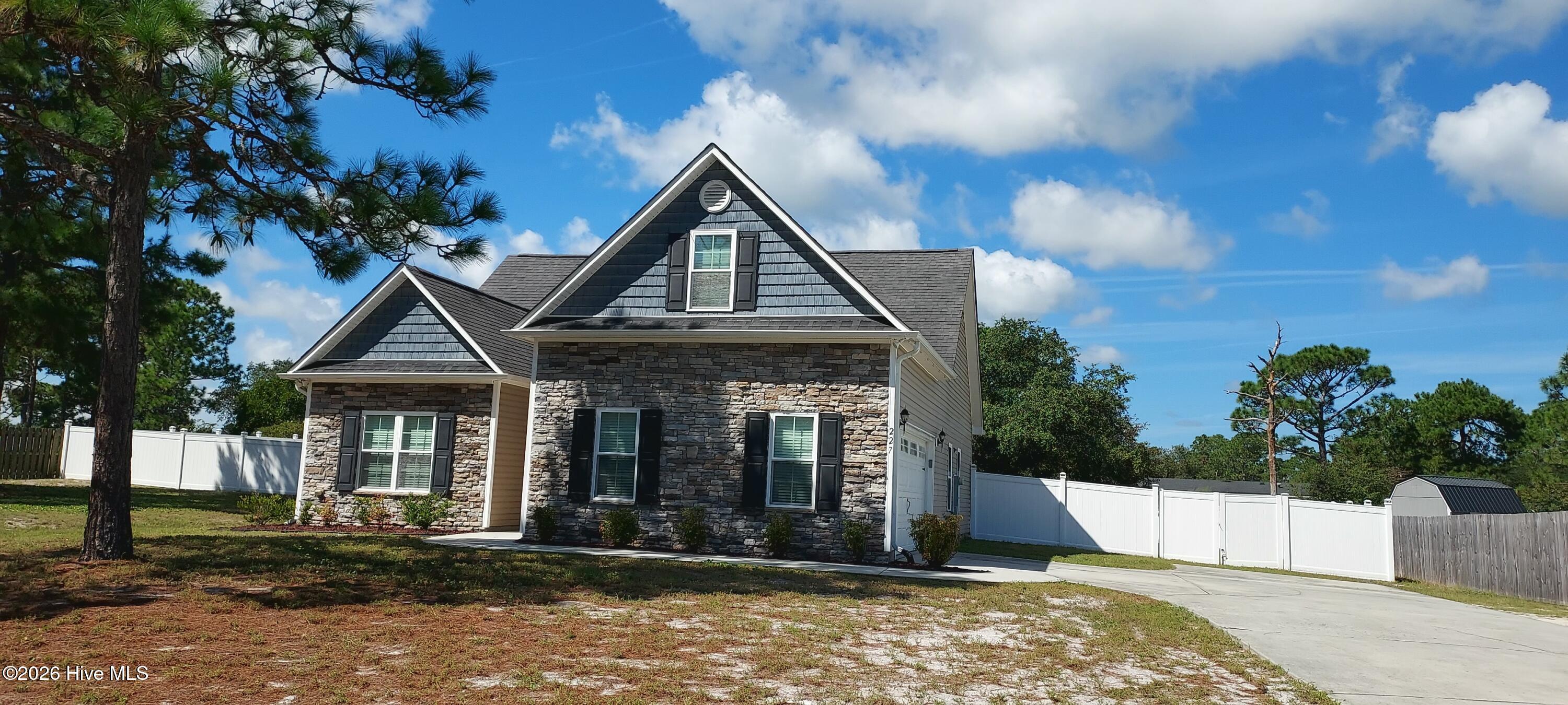 227 Queens Haven Road Hubert, NC 28539 - Photo 8 of 69 Gallery Image 8