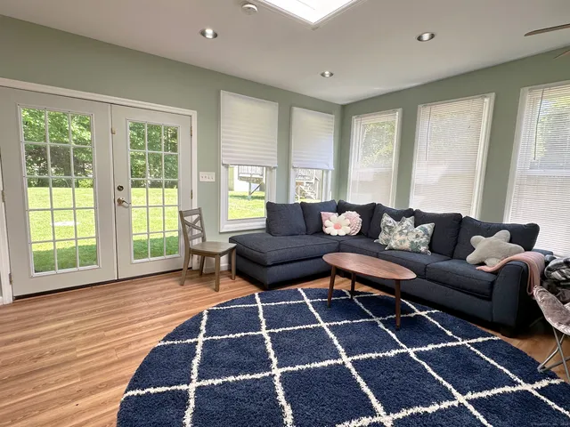 $4,500 | 39 Mohawk Drive, Norwalk, CT 06851