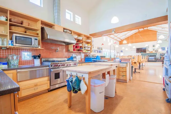 $270,000 | 2658 East Alluvial Avenue, Unit 220, Fresno, CA 93720