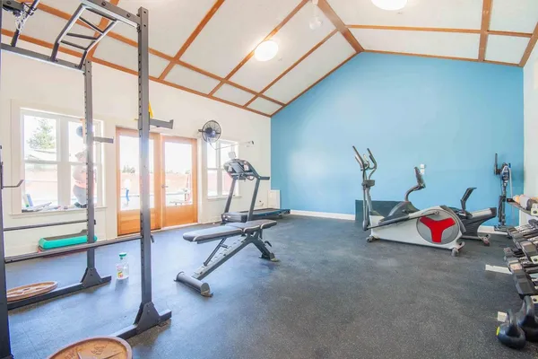 $270,000 | 2658 East Alluvial Avenue, Unit 220, Fresno, CA 93720