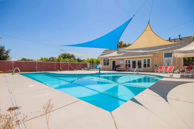 $290,000 | 2658 East Alluvial Avenue, Unit 220, Fresno, CA 93720