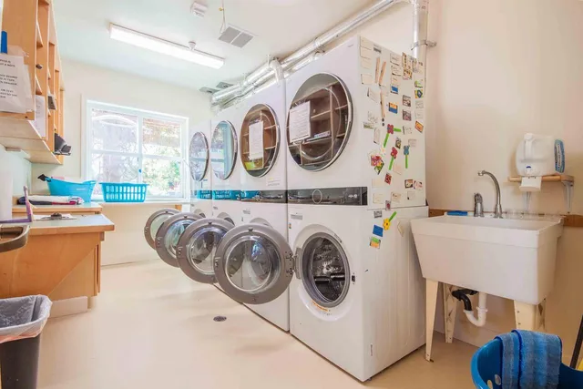 $290,000 | 2658 East Alluvial Avenue, Unit 220, Fresno, CA 93720