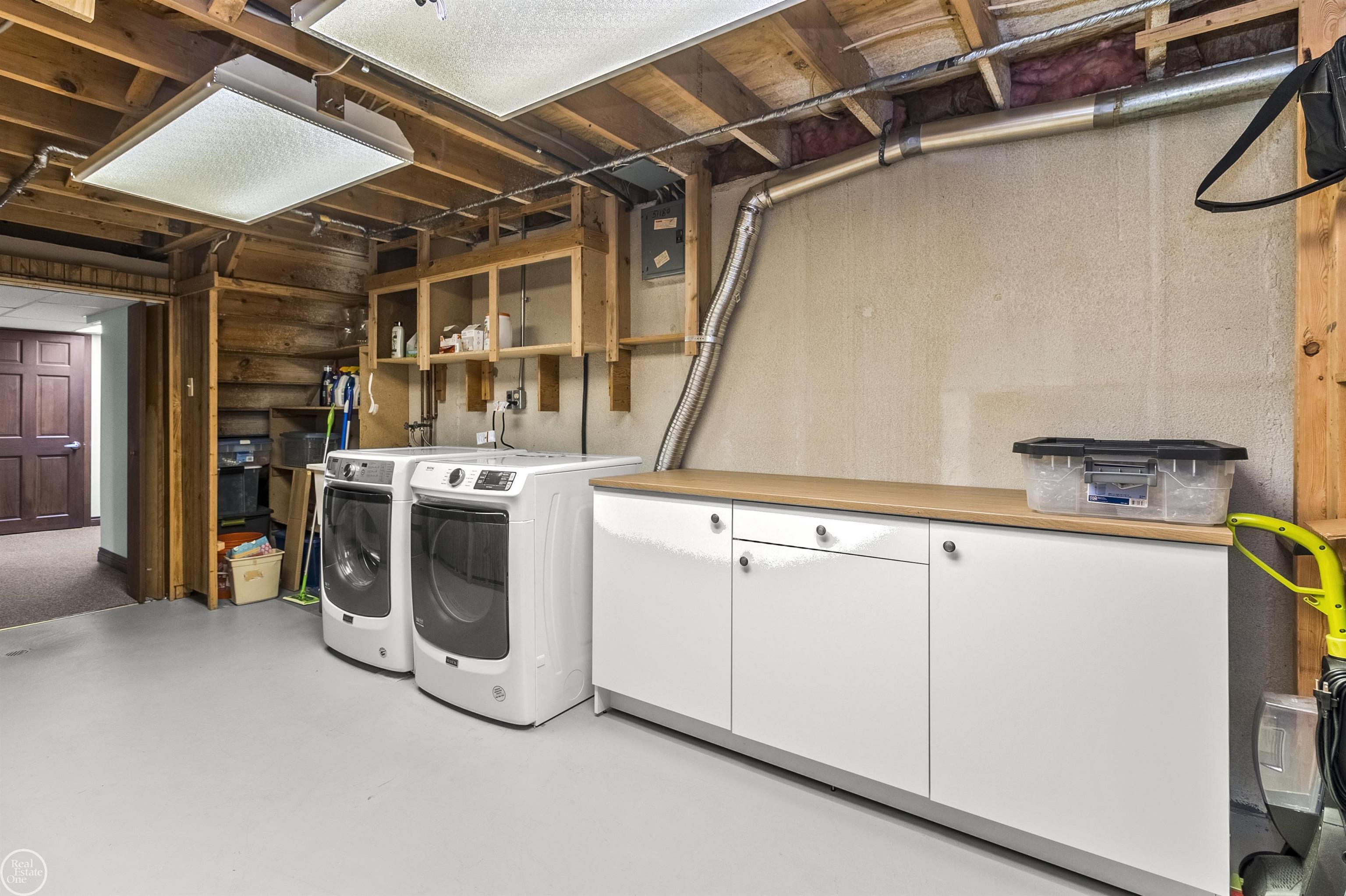 51180 South Foster Road New Baltimore, MI 48047 - Photo 35 of 46 50117415-34.JPG