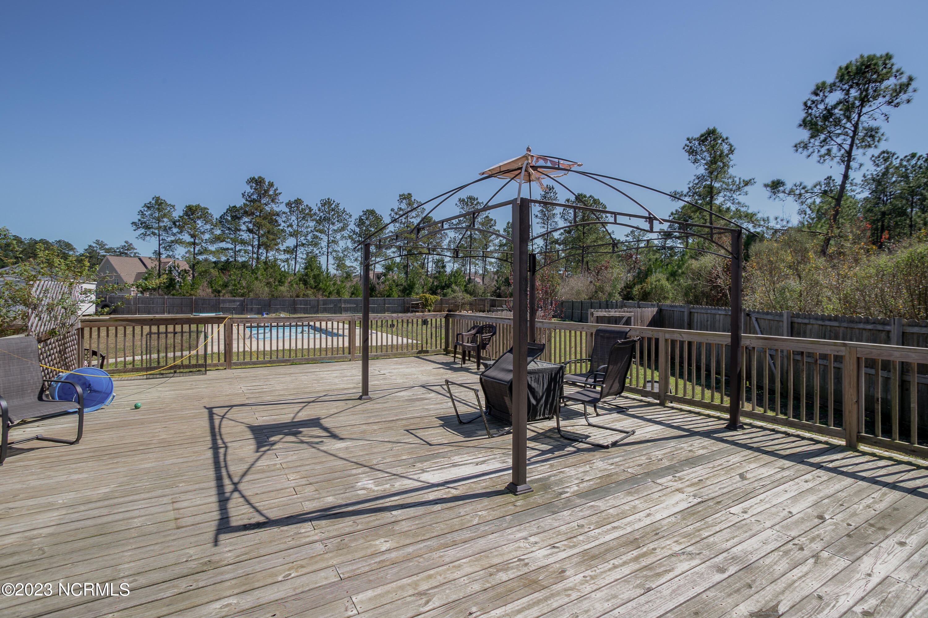 161 Peytons Ridge Drive Hubert, NC 28539 - Photo 29 of 42 36REAR